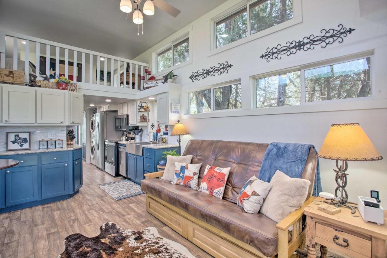Cozy Mckinney Tiny Home With Porch And Fire Pit! Eksteriør bilde