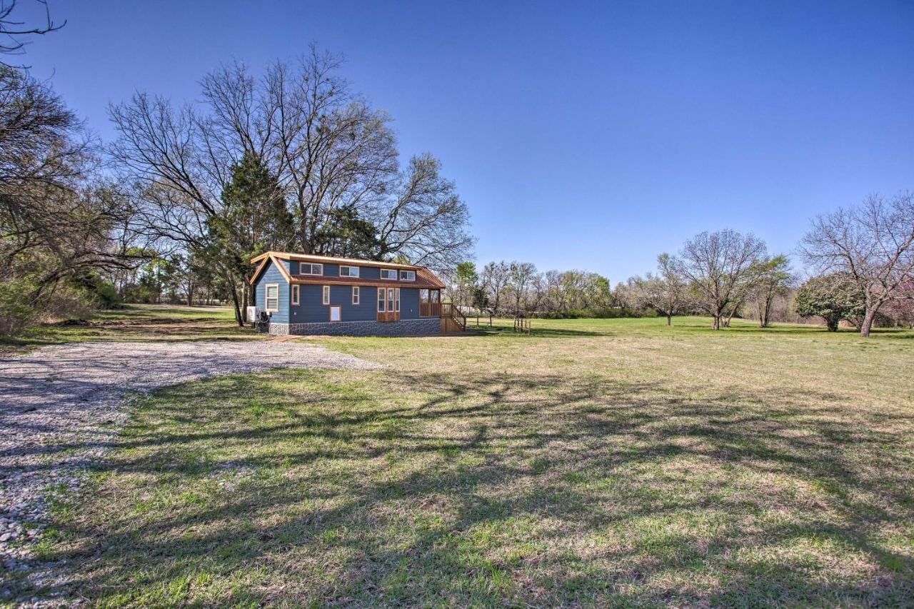 Cozy Mckinney Tiny Home With Porch And Fire Pit! Eksteriør bilde