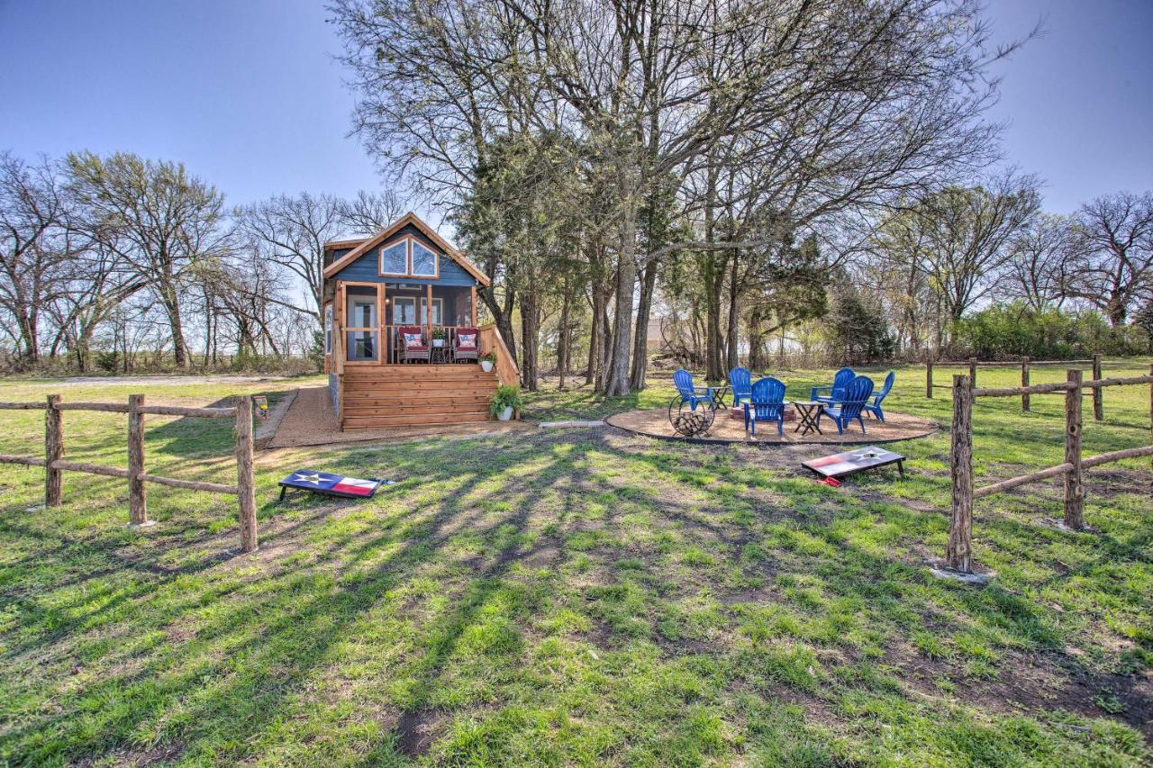 Cozy Mckinney Tiny Home With Porch And Fire Pit! Eksteriør bilde